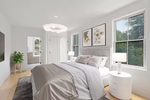 11 Goodwin Pl, Brookline, MA 02445 - Photo 5