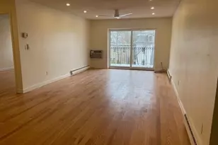 25 Custer St, Boston, MA 02130 - Photo 7