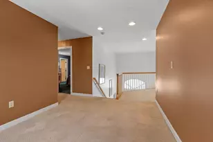 204 Old Farm Rd, Leominster, MA 01453 - Photo 27