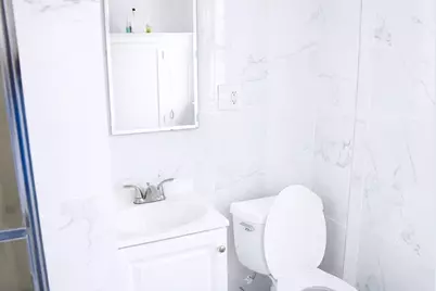 144 Washington St, Springfield, MA 01108 - Photo 15