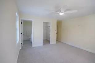 241 Humphrey St, Lowell, MA 01850 - Photo 15