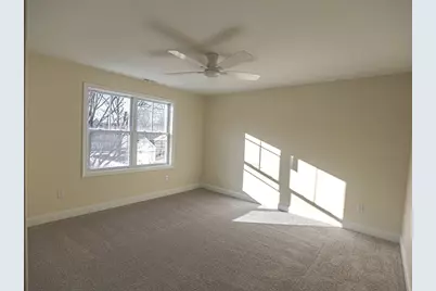 241 Humphrey Street, Lowell, MA 01850 - Photo 17