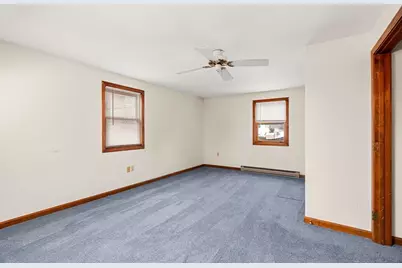 37 Highland St, Auburn, MA 01501 - Photo 25