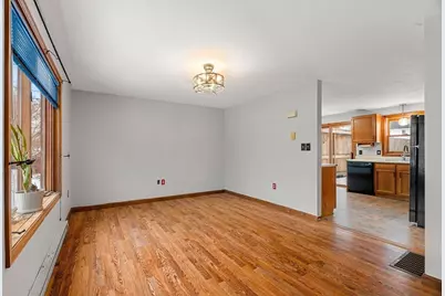 37 Highland St, Auburn, MA 01501 - Photo 11