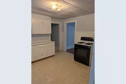 185 Lowell Street #1R, Somerville, MA 02143 - Photo 3