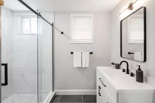 35 Sagamore Ave, Chelsea, MA 02150 - Photo 15