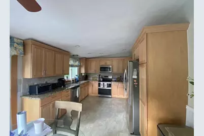 7 Cleveland Road, Peabody, MA 01960 - Photo 3