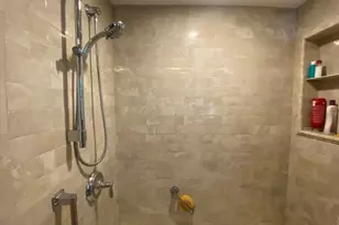 7 Cleveland Rd, Peabody, MA 01960 - Photo 9