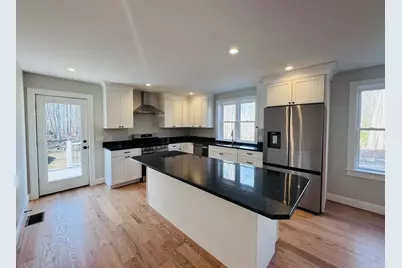 329 Tickle Rd, Westport, MA 02790 - Photo 9