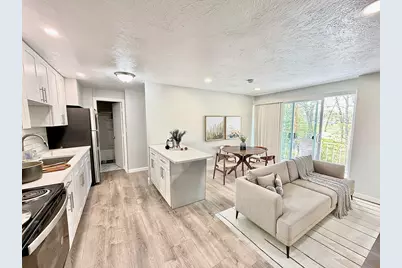 301 Grant #13, Framingham, MA 01702 - Photo 1