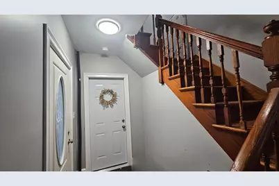 3 Columbus Ave, Milford, MA 01757 - Photo 9