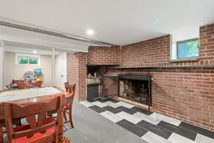 17 Gilbert St, Newton, MA 02465 - Photo 25