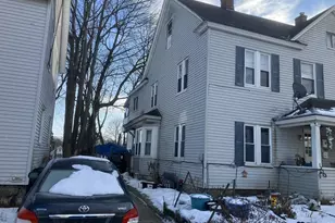 10 Cherry St, Pittsfield, MA 01201 - Photo 3