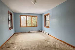 293 Morgan St, South Hadley, MA 01075 - Photo 15