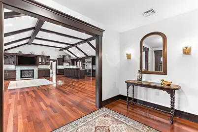 10 Viking Rd, Winchester, MA 01890 - Photo 5