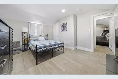 46 Pelham Street, Methuen, MA 01844 - Photo 17