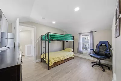 46 Pelham Street, Methuen, MA 01844 - Photo 19