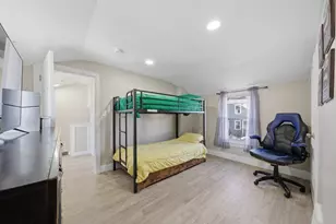 46 Pelham St, Methuen, MA 01844 - Photo 19