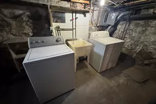 448 Pleasant St, Gardner, MA 01440 - Photo 7