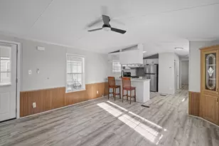 548 Kenyon Ave, Attleboro, MA 02703 - Photo 21