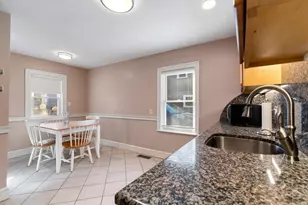 9 Wildwood Rd, Medford, MA 02155 - Photo 17