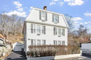 10 Oak St, Gloucester, MA 01930 - Photo 3