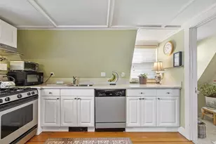 10 Oak St, Gloucester, MA 01930 - Photo 11