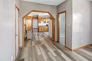 857 S 1st St, New Bedford, MA 02744 - Photo 9