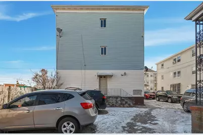 857 S 1st Street #2, New Bedford, MA 02744 - Photo 17