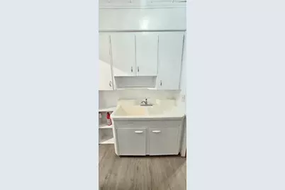 93 Arthur St #1W, Brockton, MA 02302 - Photo 3