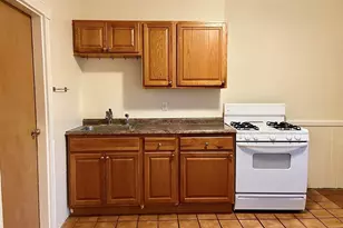 257 Beacon St, Somerville, MA 02143 - Photo 5