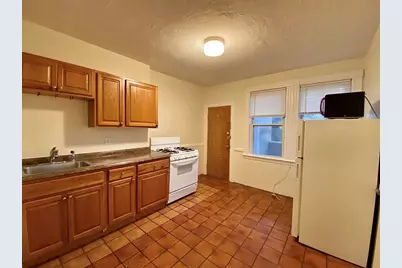 257 Beacon St #3, Somerville, MA 02143 - Photo 7