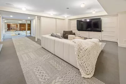 15 Hubbard Park Rd, Cambridge, MA 02138 - Photo 27