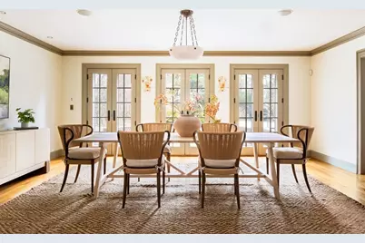 15 Hubbard Park Rd, Cambridge, MA 02138 - Photo 5