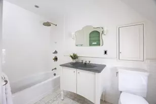 15 Hubbard Park Rd, Cambridge, MA 02138 - Photo 17