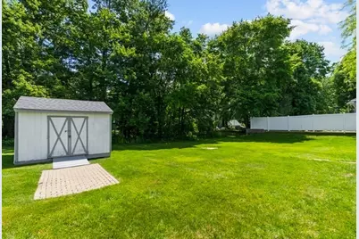 58 Brandon St, Billerica, MA 01862 - Photo 7