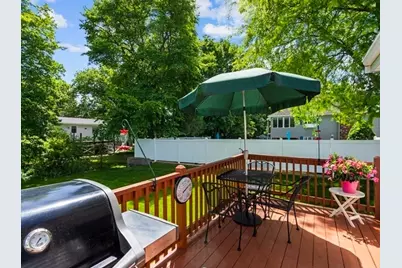 58 Brandon St, Billerica, MA 01862 - Photo 5