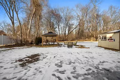 39 Johnson Street, Millbury, MA 01527 - Photo 11