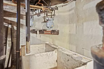 221 Saint Paul St, Brookline, MA 02446 - Photo 31