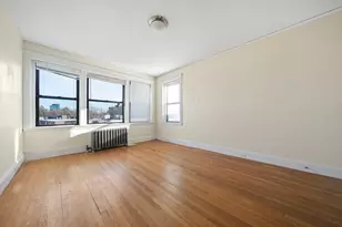 221 St Paul St, Brookline, MA 02446 - Photo 7