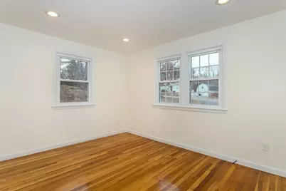 157 Central, Foxboro, MA 02035 - Photo 9