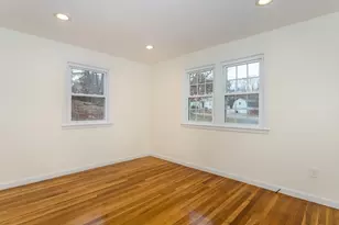 157 Central, Foxboro, MA 02035 - Photo 9