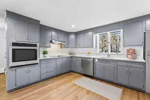 7 Pinewood Rd, Peabody, MA 01960 - Photo 3