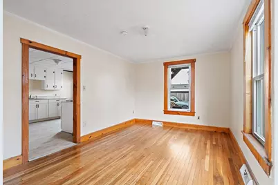 4 Sutherland St #4-1, Lowell, MA 01850 - Photo 5