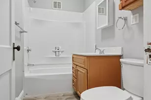 55 Summer St, Haverhill, MA 01830 - Photo 7