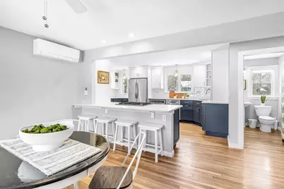 51 Candice Cir, Springfield, MA 01107 - Photo 9