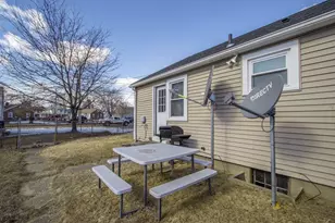 53 Fernwold, Springfield, MA 01104 - Photo 11