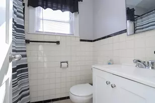 53 Fernwold, Springfield, MA 01104 - Photo 9