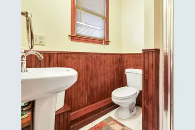 11 Warwick St #3, Lowell, MA 01851 - Photo 7