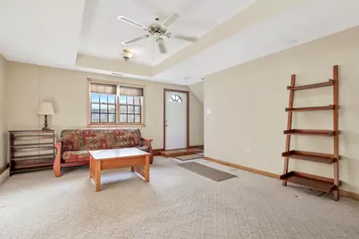 11 Warwick St #3, Lowell, MA 01851 - Photo 3